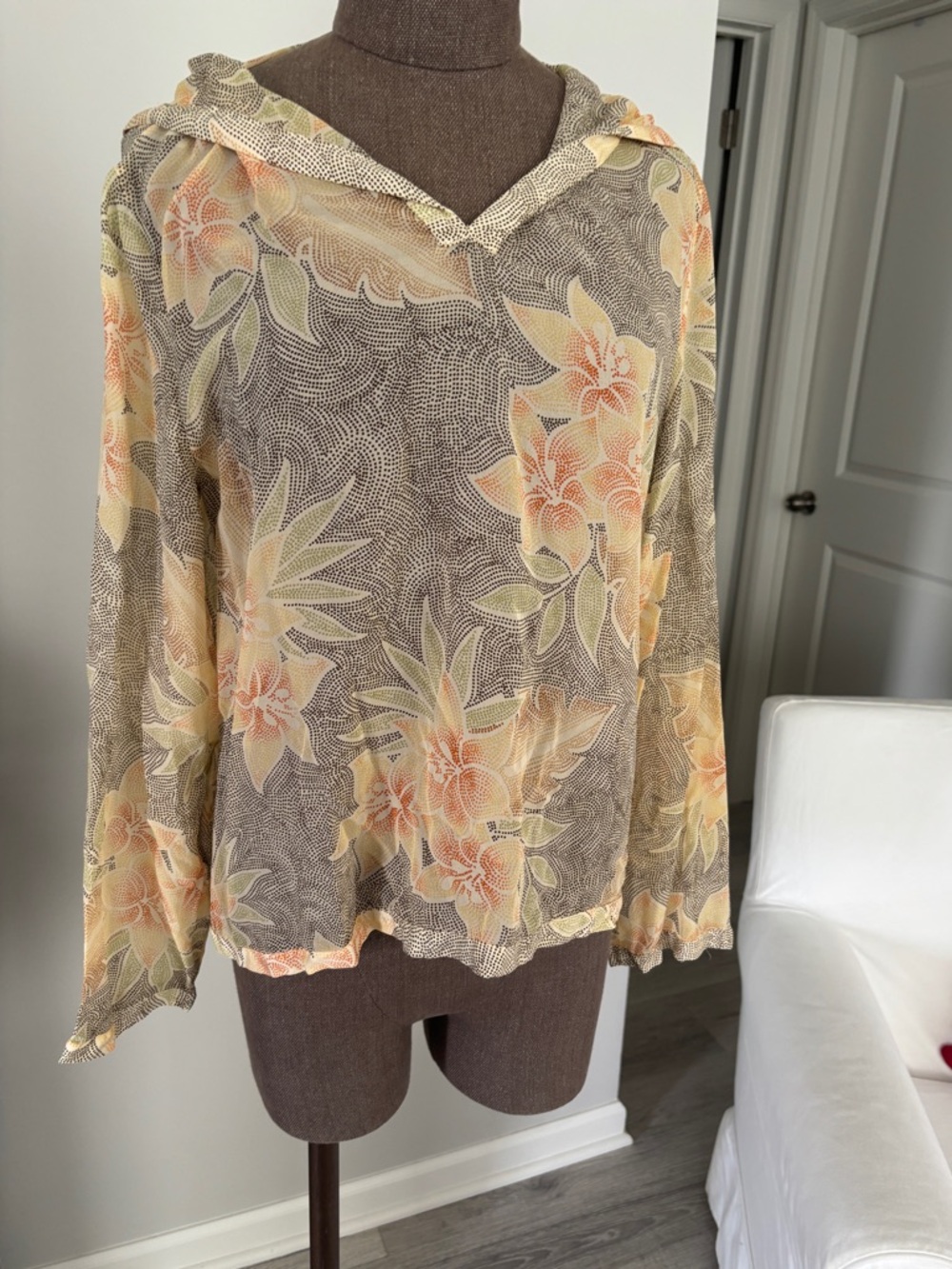 Tommy Bahama Sheer Floral Hooded Tunic in Peach and Cream medium silk